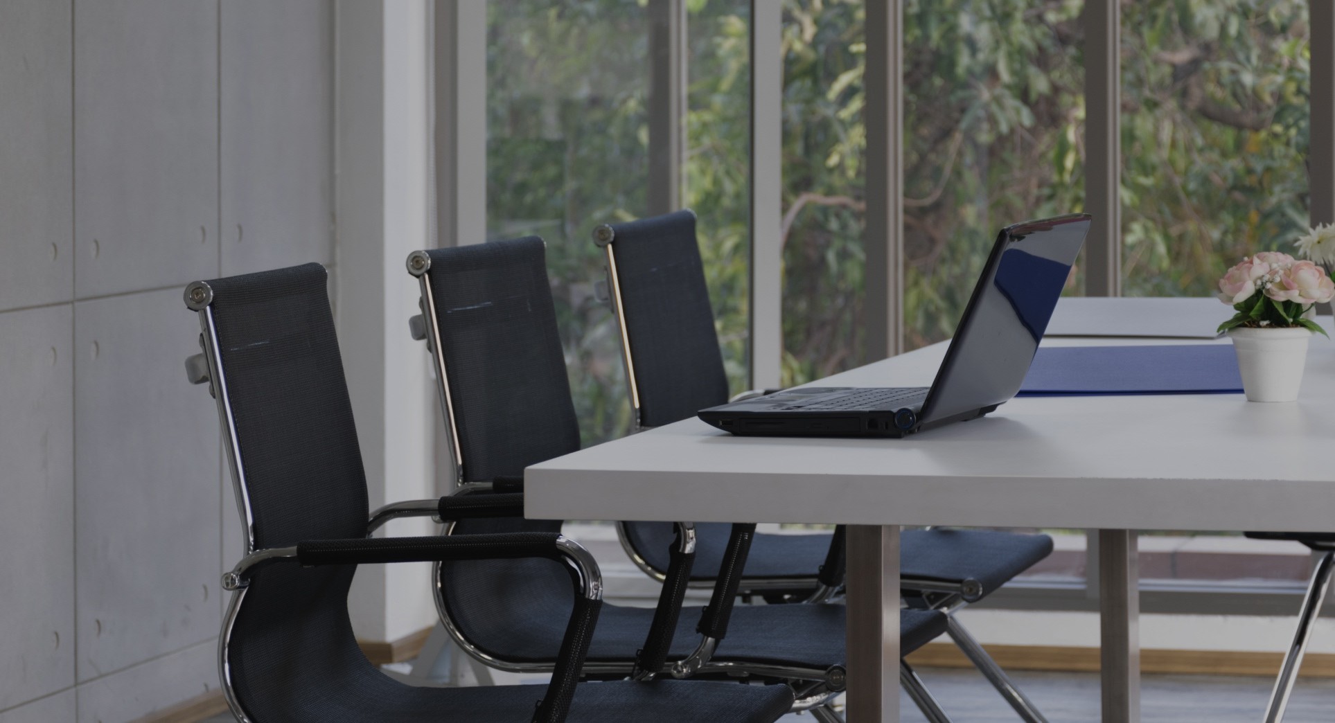 DER PERFEKTE|RAUM FÜR|IDEINE PROJEKTE